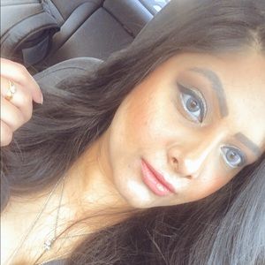 Meet your Posher, Diwanshi